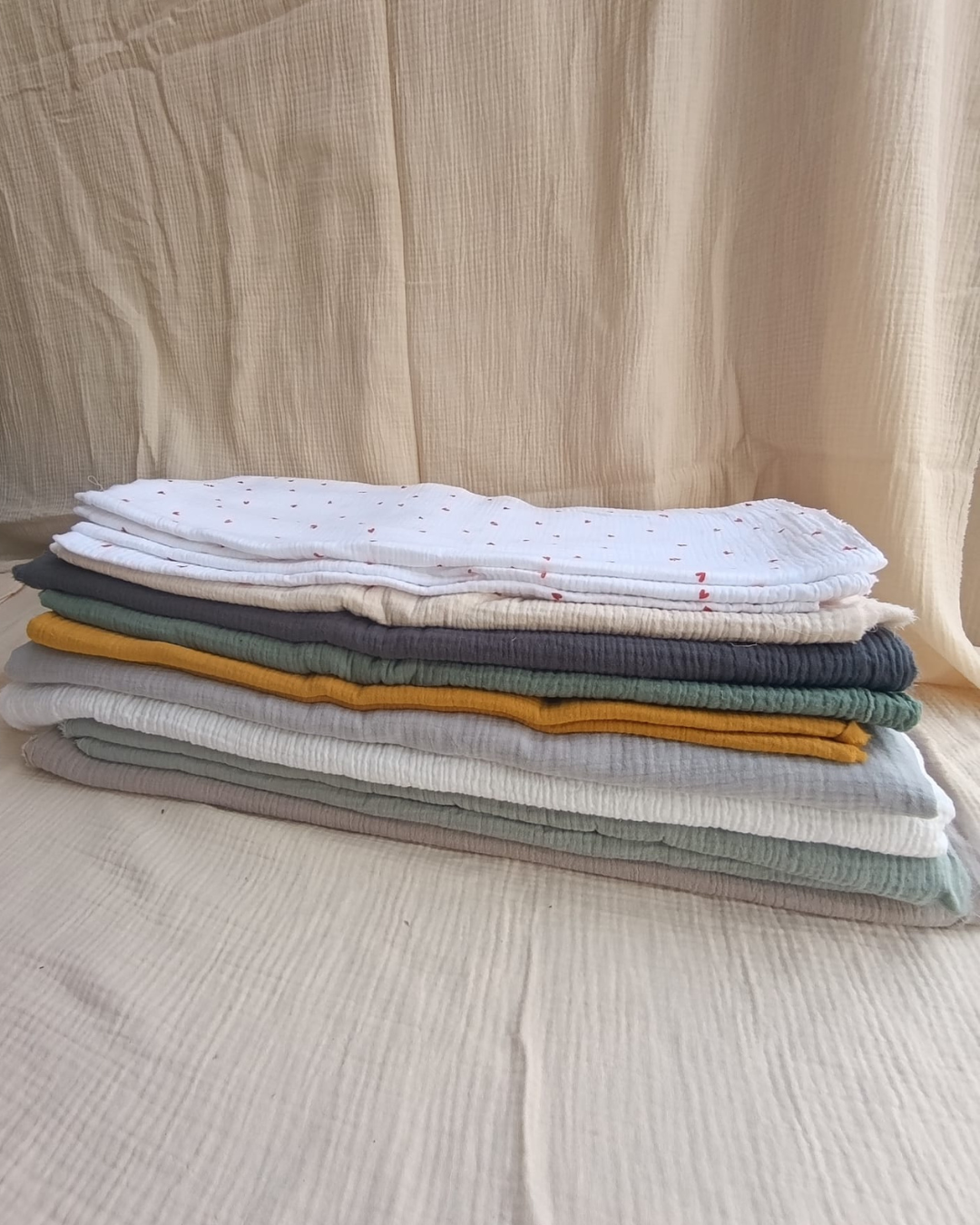 hutchputch_musselin_Stoffstuecke