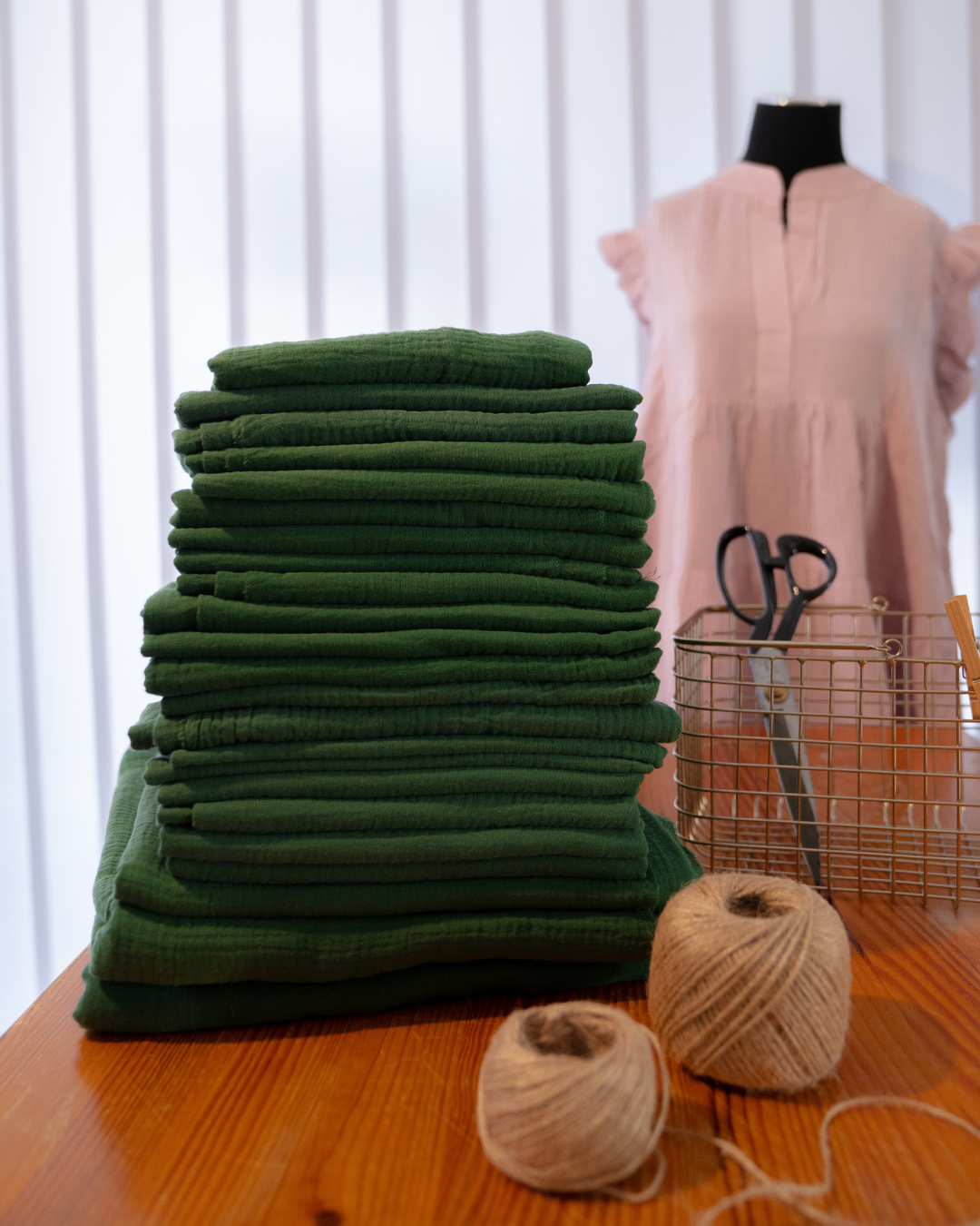 musselin_stoffstuecke_tannengrün