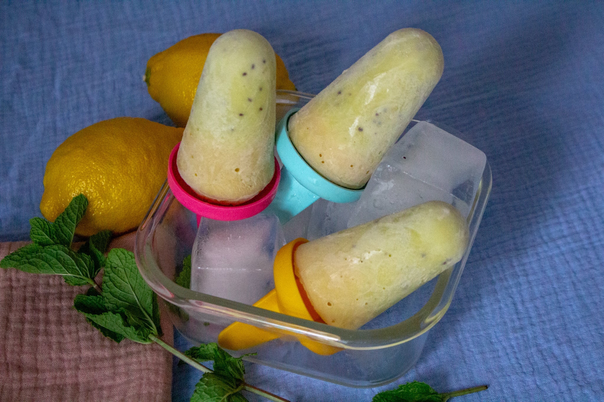 Kiwi Mango Eis: erfrischend, einfach und vegan!