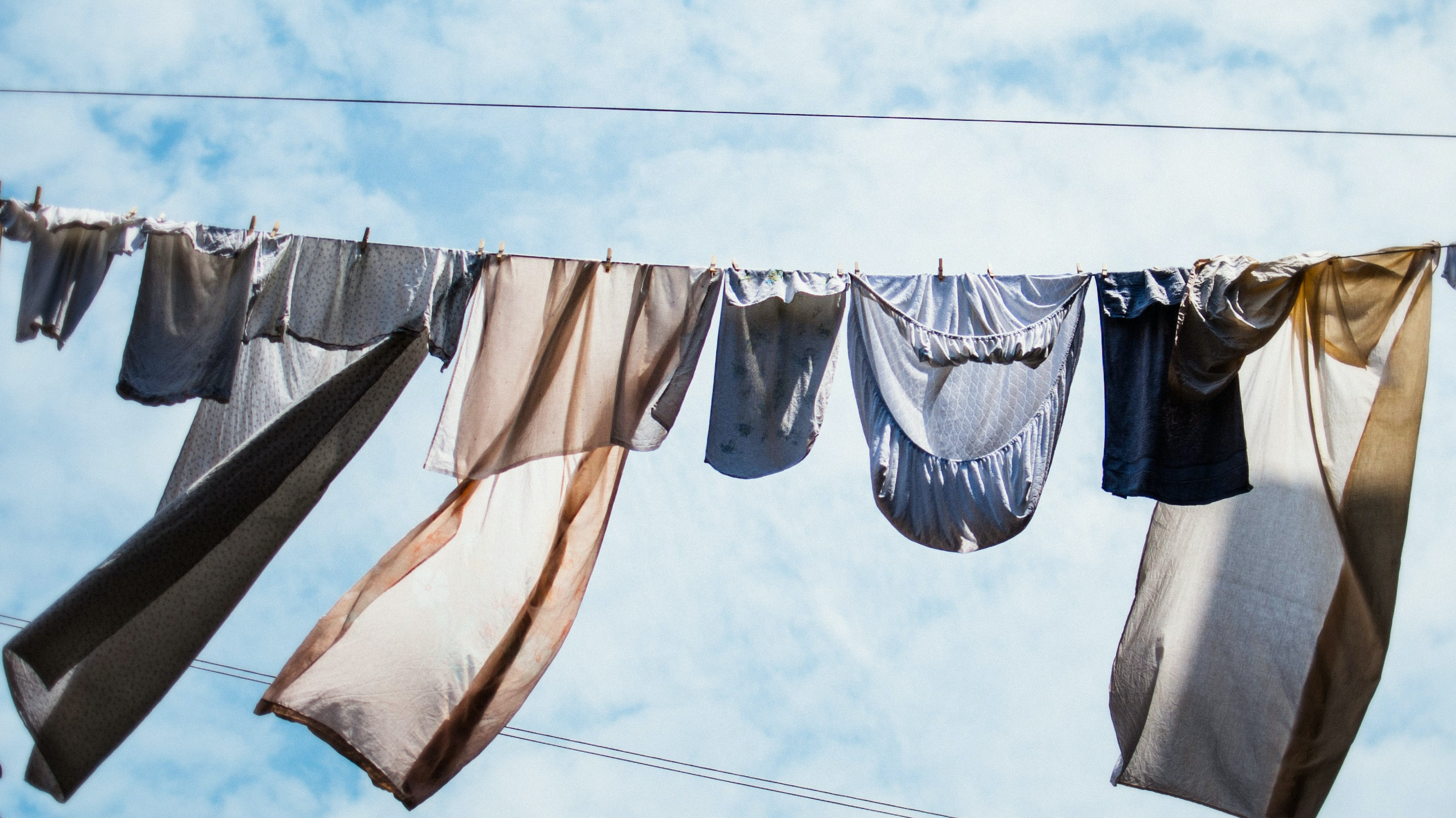 Nachhaltige Textilpflege – Wie du deine Textilien umweltbewusst wäscht