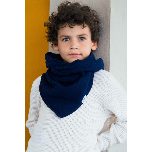 Children's muslin scarf • Berry