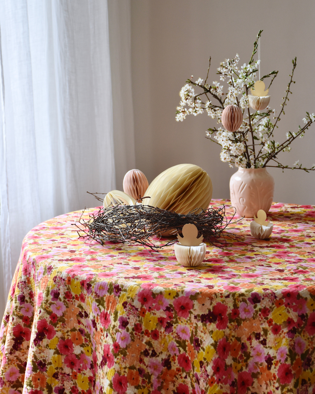 Musselin-Tischdecke "Angelina" • Flowerful - hutch&putch GmbH