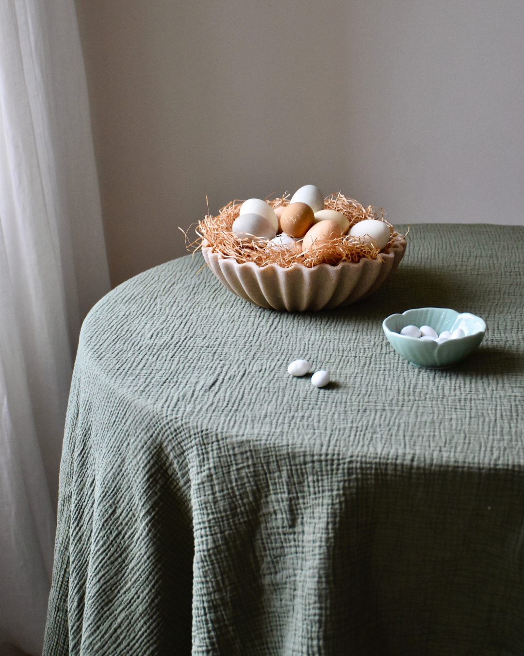 Musselin-Tischdecke "Angelina" • Olive Green - hutch&putch GmbH