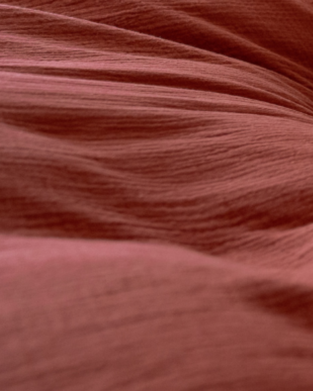 Roter Musselin Stoff aus Bio-Baumwolle